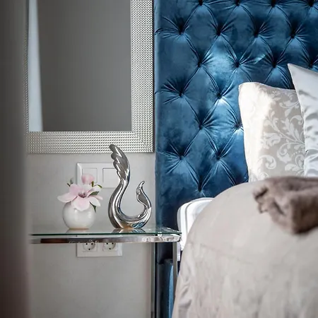 Luxury Royal In The Heart Of *