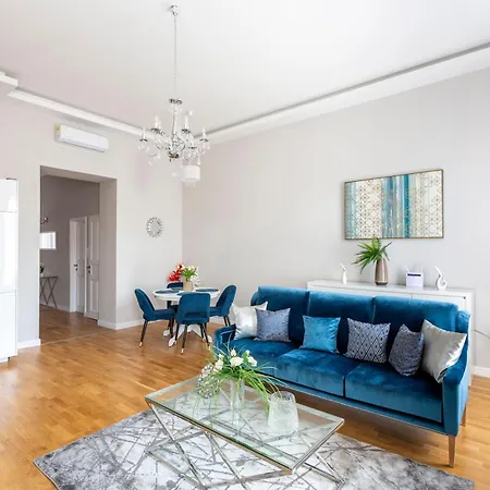 Apartment Luxury Royal In The Heart Of