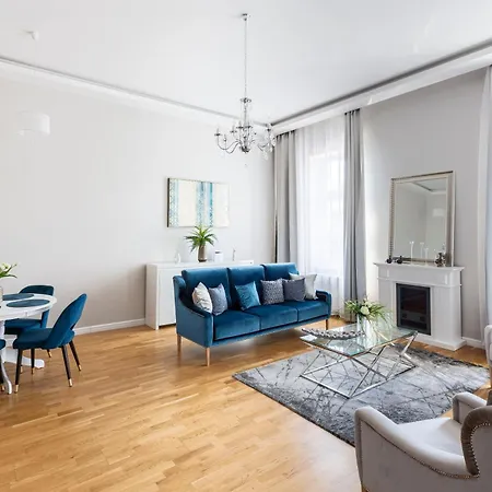 Luxury Royal In The Heart Of Apartment Budapest