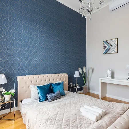 Apartment Luxury Royal In The Heart Of Budapest