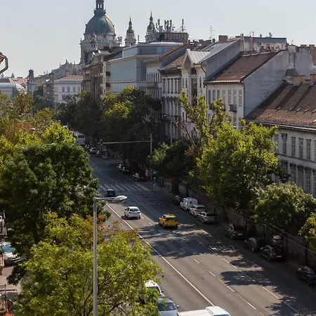 Luxury Royal In The Heart Of Apartment Budapest